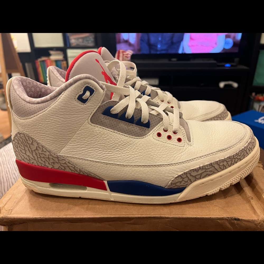 Jordan 3 Retro “ International flight “